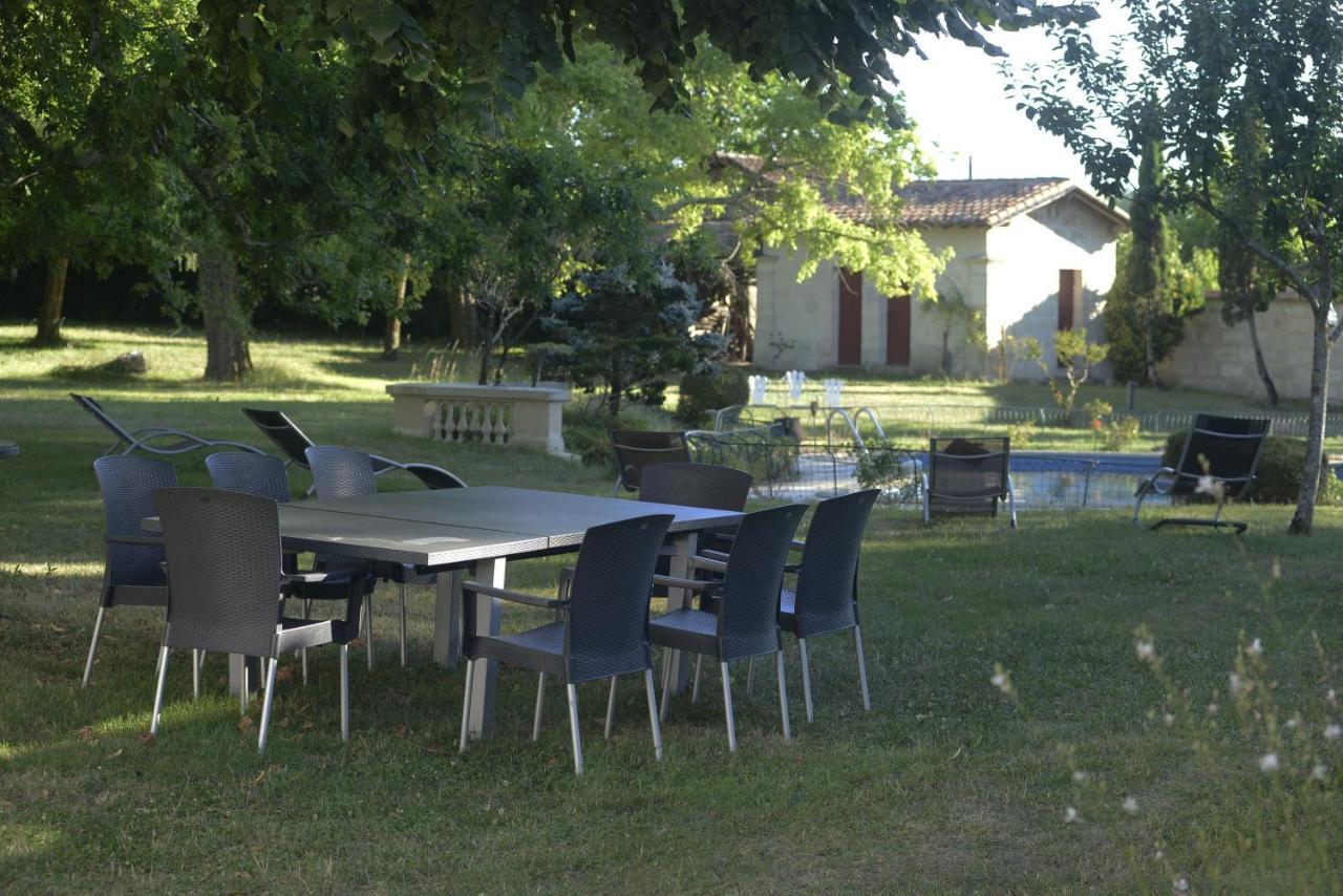 Chateau Rosemont - Grande Maison Familiale Campagne Dans Le Medoc Avec Piscine Et Tennis A 15 Mn Bordeaux Labarde Dış mekan fotoğraf