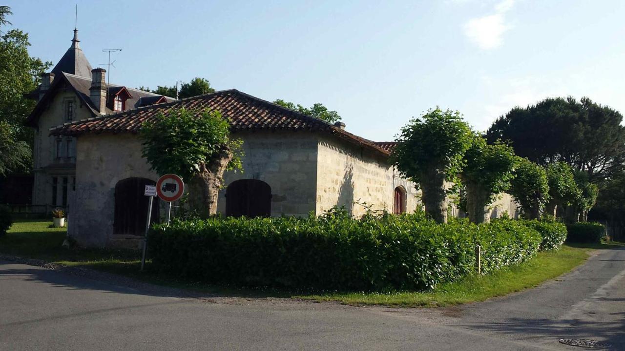 Chateau Rosemont - Grande Maison Familiale Campagne Dans Le Medoc Avec Piscine Et Tennis A 15 Mn Bordeaux Labarde Dış mekan fotoğraf