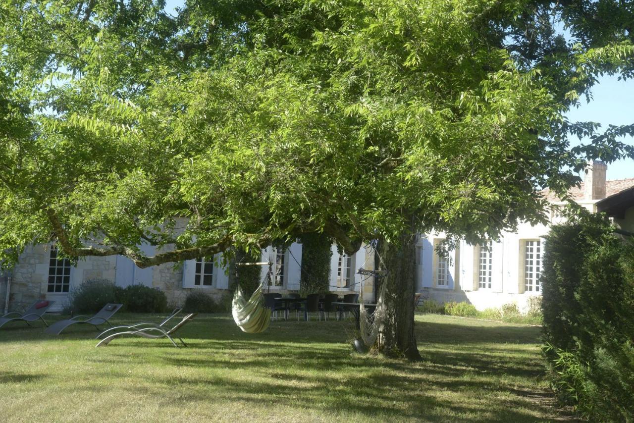 Chateau Rosemont - Grande Maison Familiale Campagne Dans Le Medoc Avec Piscine Et Tennis A 15 Mn Bordeaux Labarde Dış mekan fotoğraf