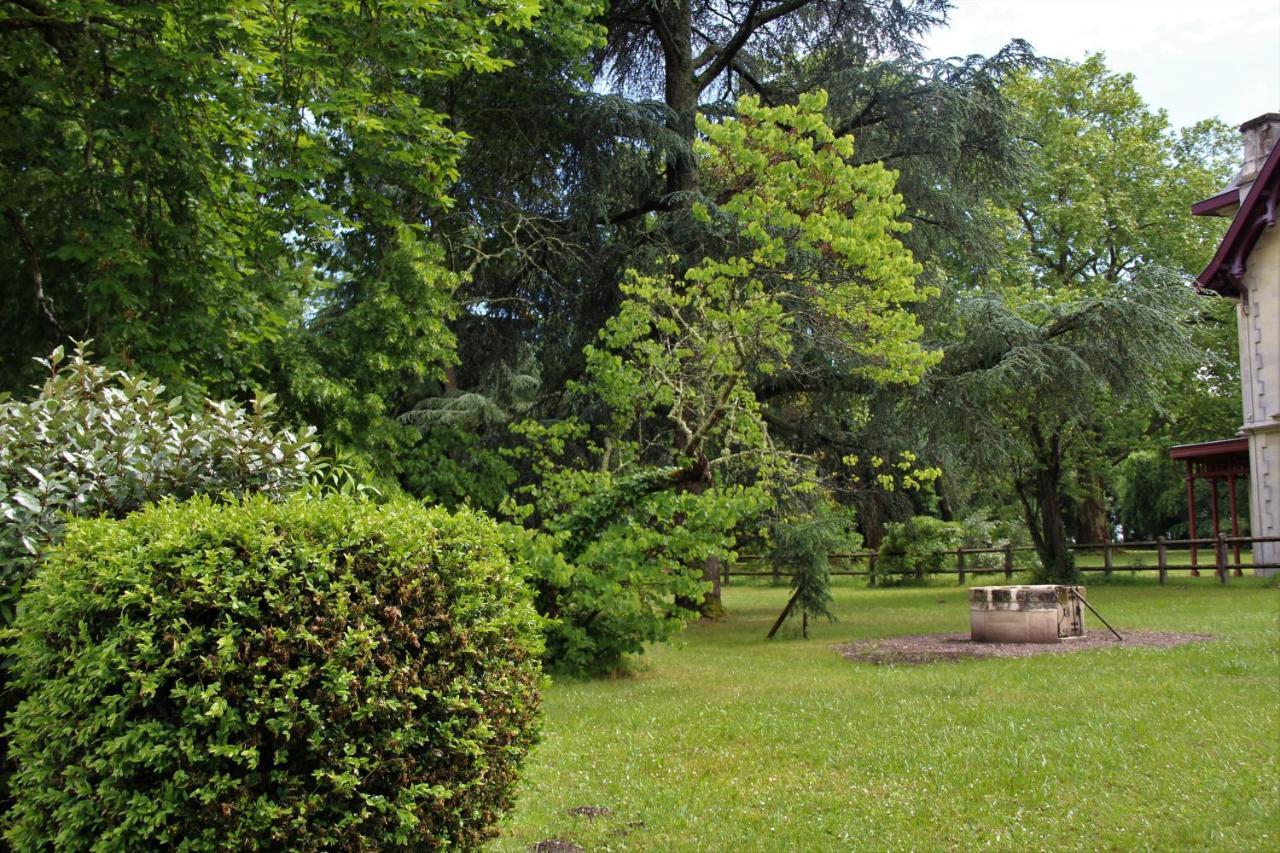 Chateau Rosemont - Grande Maison Familiale Campagne Dans Le Medoc Avec Piscine Et Tennis A 15 Mn Bordeaux Labarde Dış mekan fotoğraf